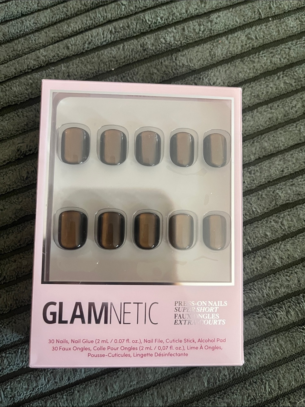 Glamnetic super short press on nails in Enstatite